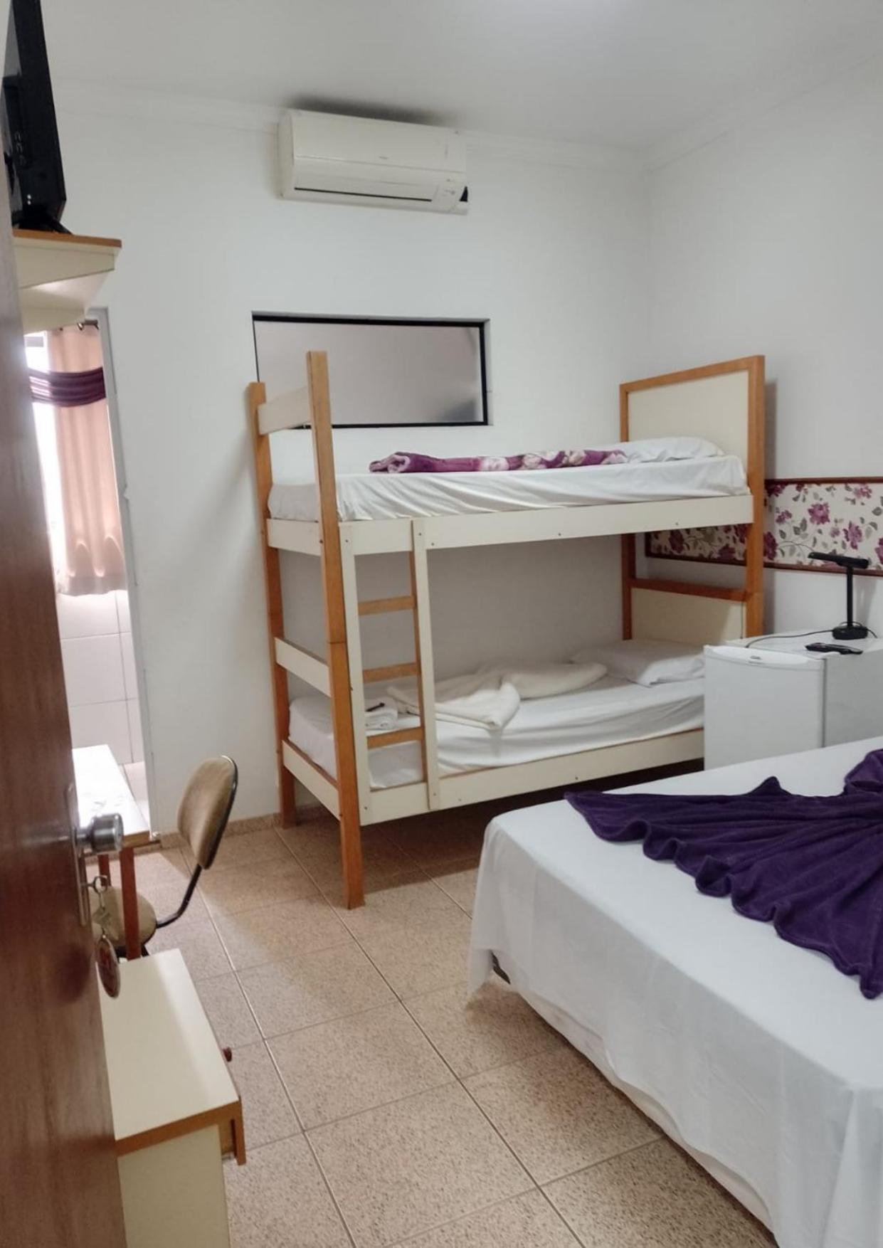 Hotel Avenida Pardinho Extérieur photo