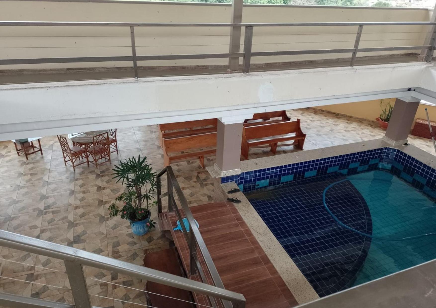 Hotel Avenida Pardinho Extérieur photo